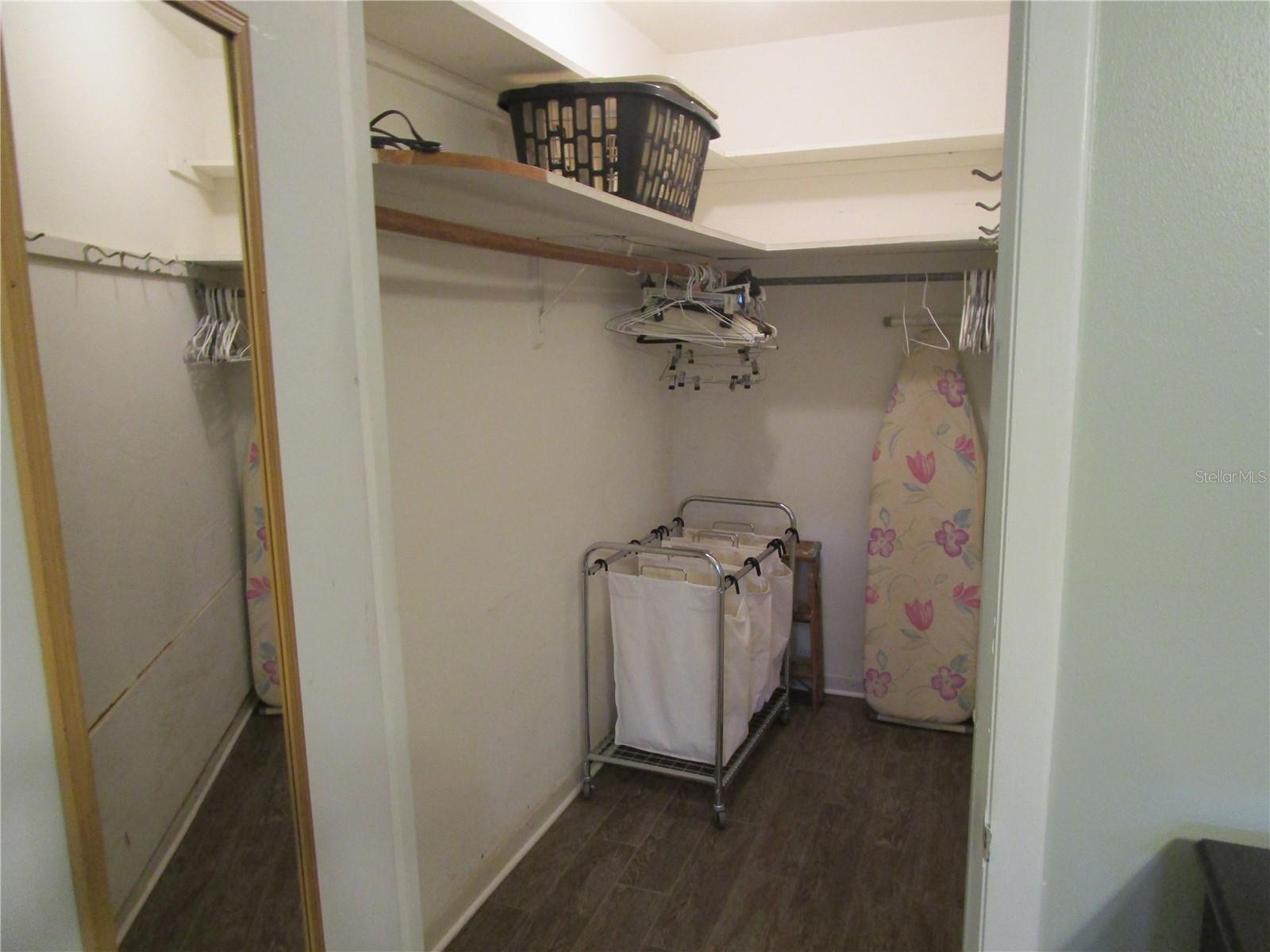Image 17 of 41 For 5900 21st Street N 2