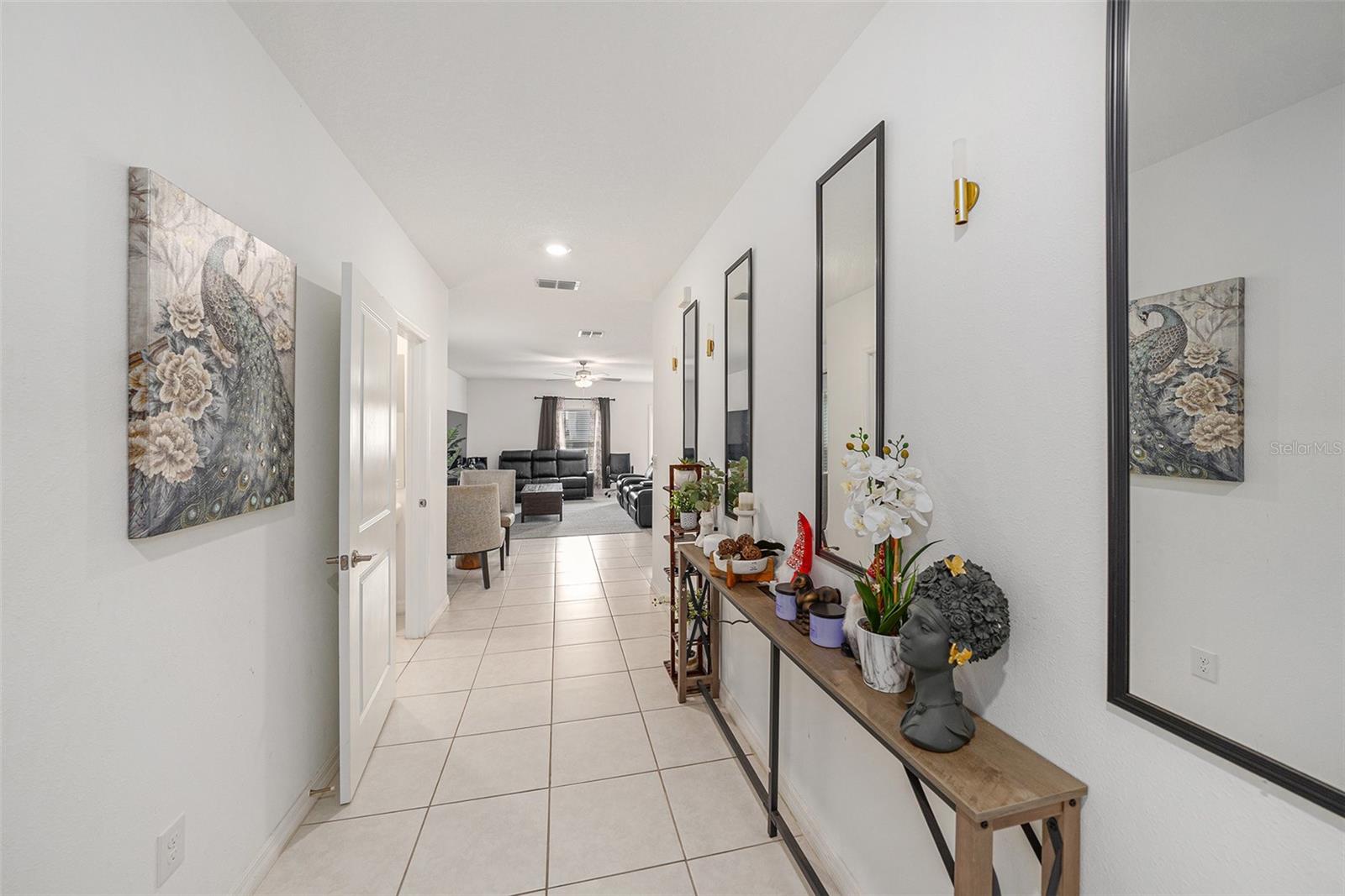 Listing photo id 1 for 6300 Beverly Hills Drive