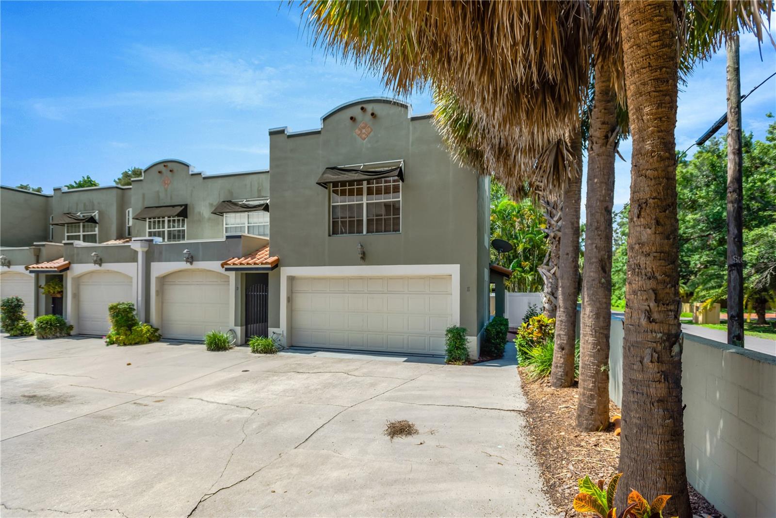 Image 2 of 28 For 2916 Gandy Boulevard E