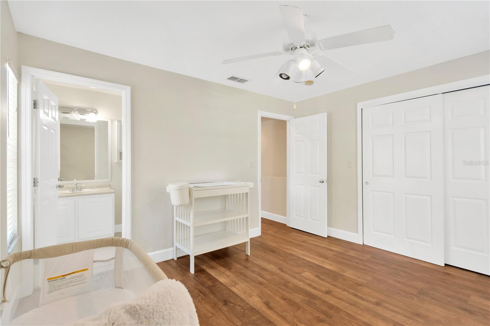 Image 20 of 28 For 2916 Gandy Boulevard E
