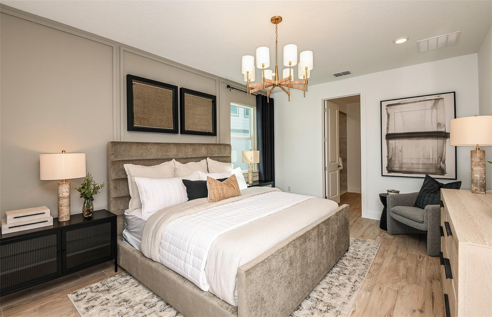 Listing photo id 8 for 37349 Gunnison Drive