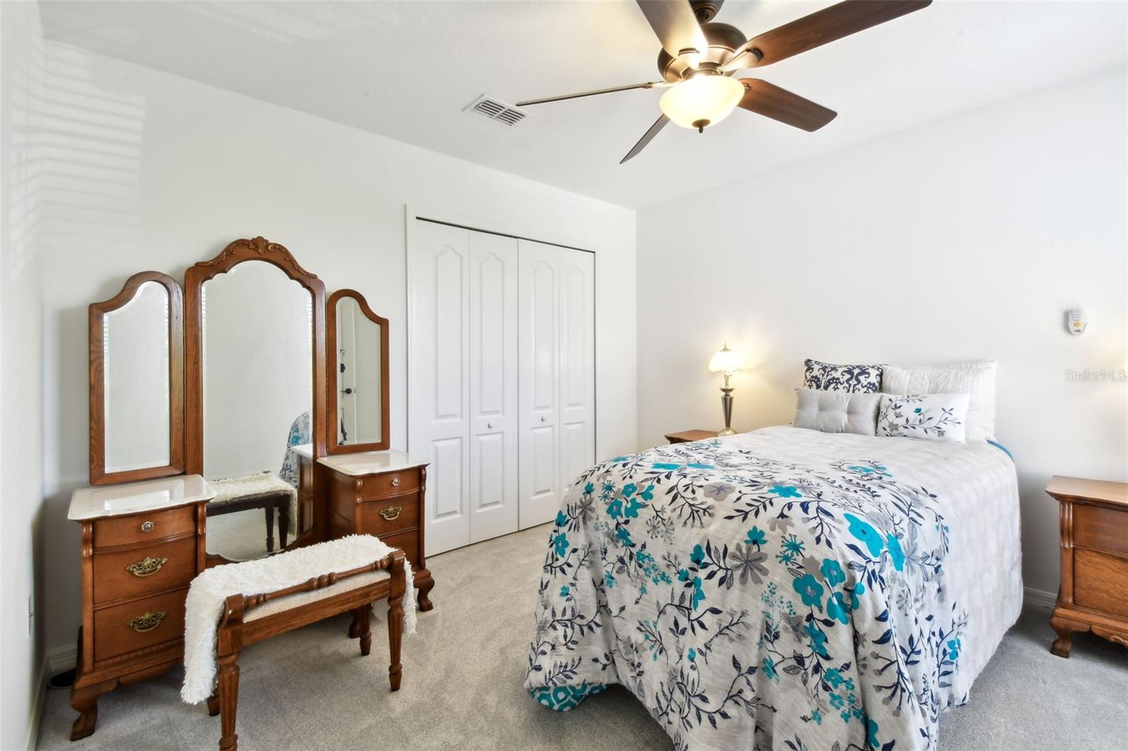 Listing photo id 24 for 1116 Seminole Sky Drive