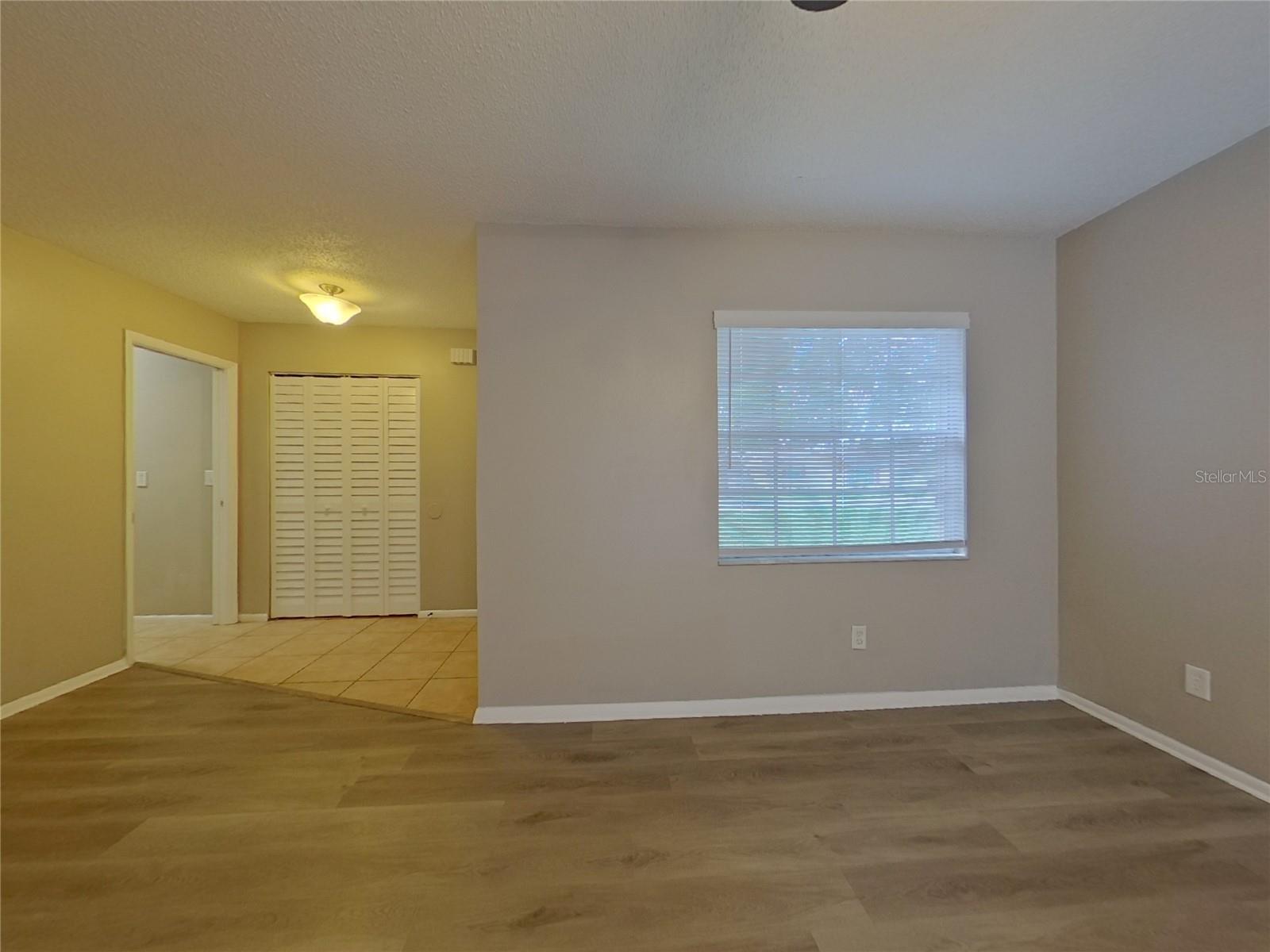 Image 2 of 13 For 1708 Hibiscus Circle N