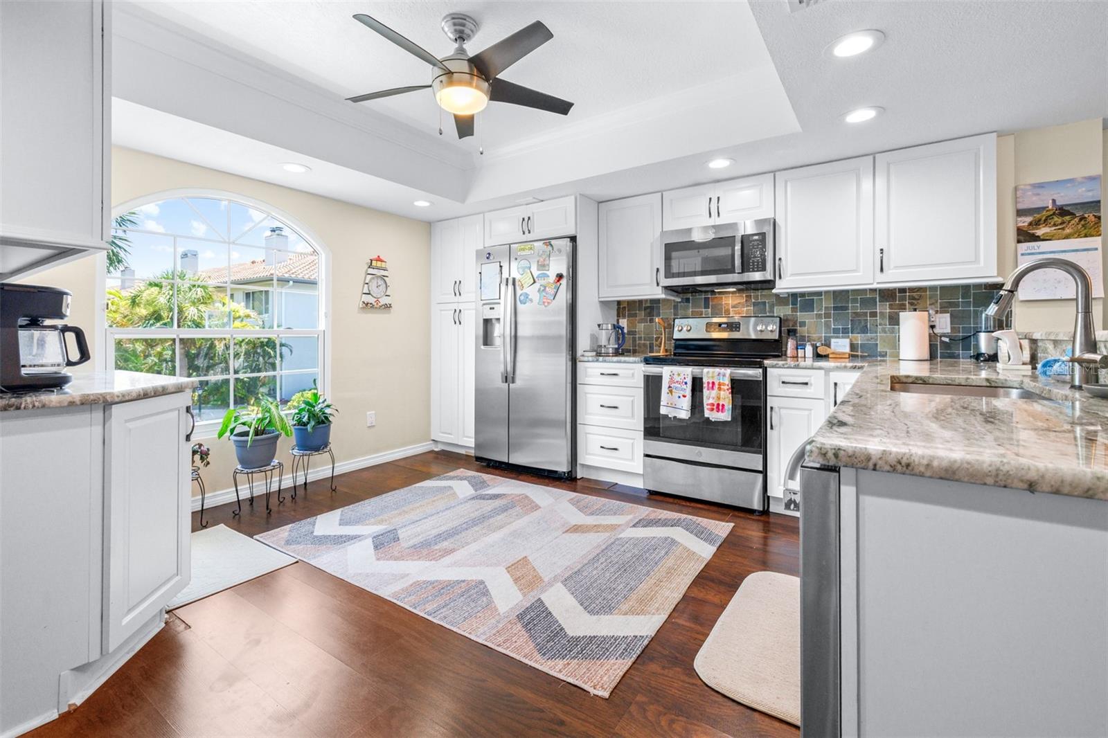 Image 10 of 42 For 751 Pinellas Bayway S 208