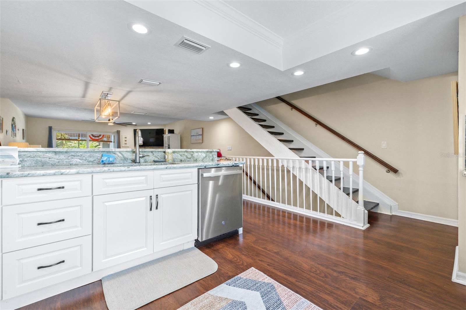 Image 12 of 42 For 751 Pinellas Bayway S 208