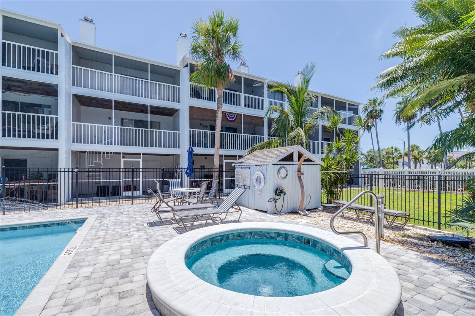 Image 37 of 42 For 751 Pinellas Bayway S 208