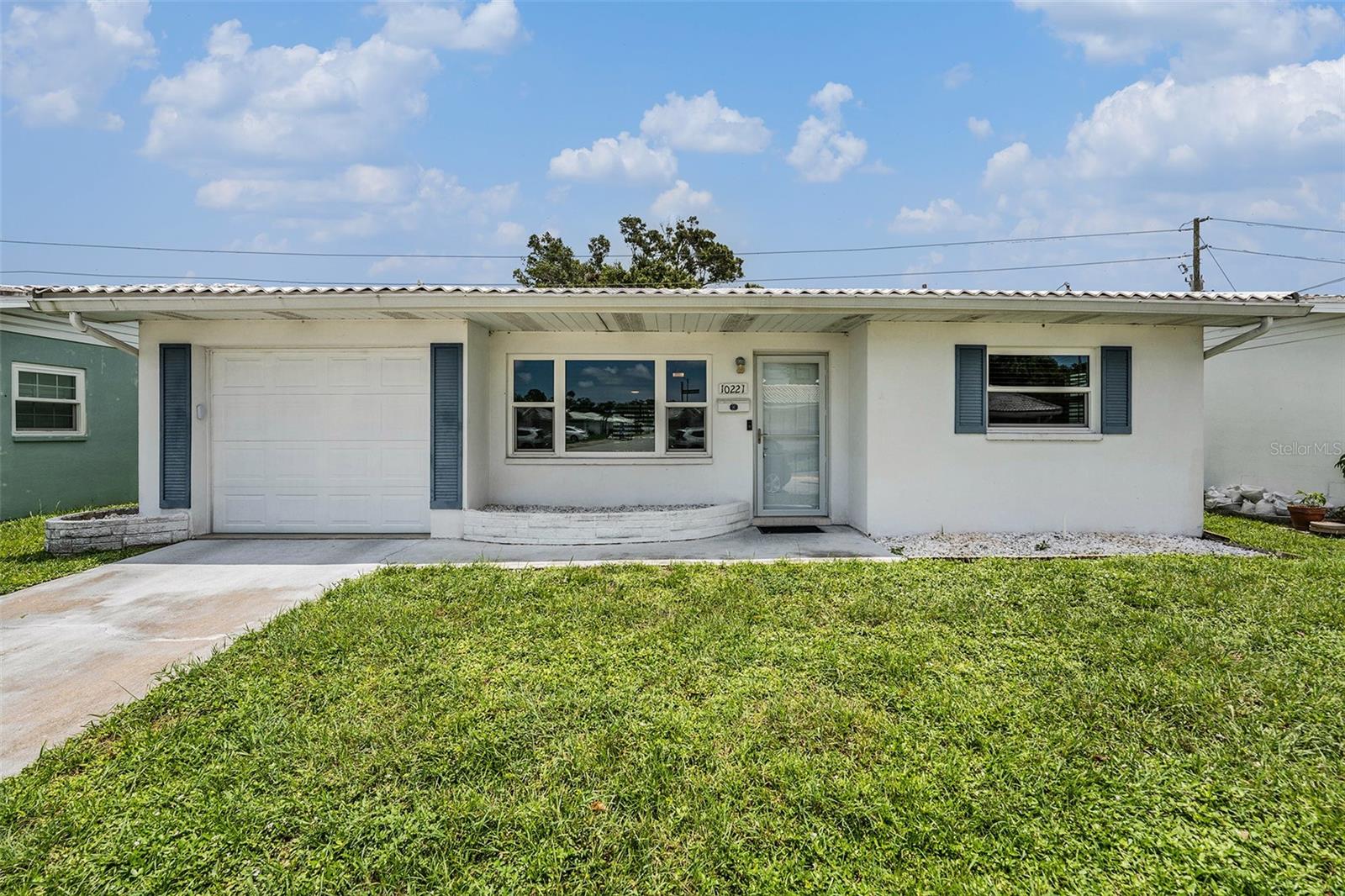 Details for 10221 Larchmont Place N 12, PINELLAS PARK, FL 33782