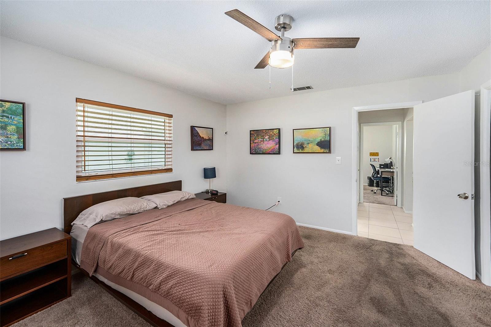 Image 10 of 22 For 10221 Larchmont Place N 12