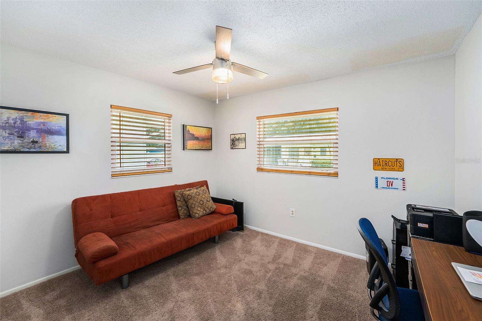 Image 14 of 22 For 10221 Larchmont Place N 12