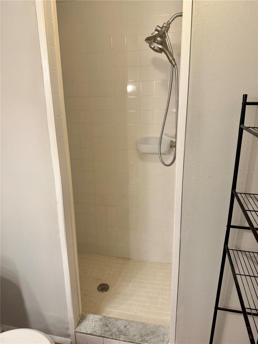 Image 18 of 25 For 121 Loblolly Court C