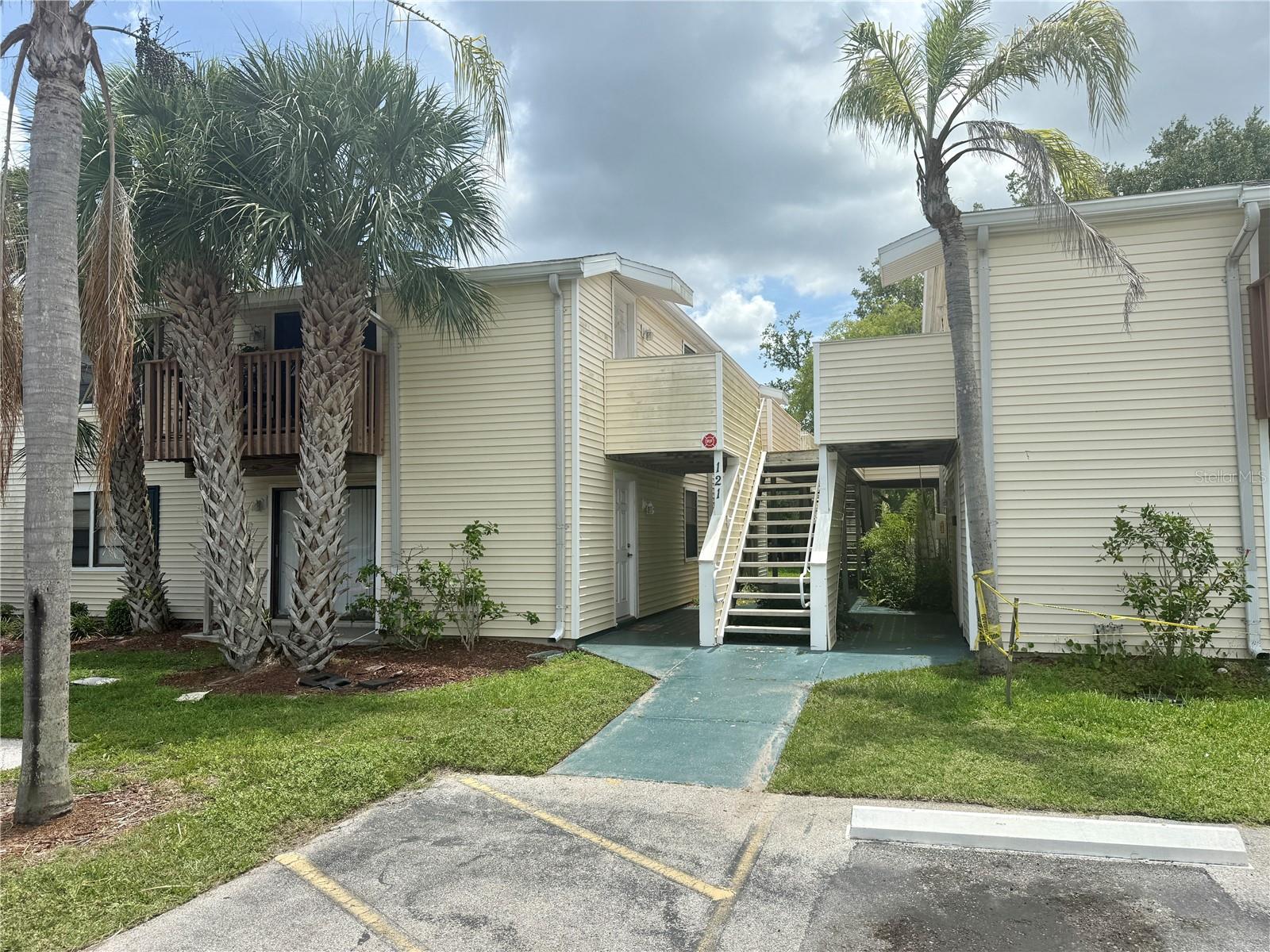Image 3 of 25 For 121 Loblolly Court C