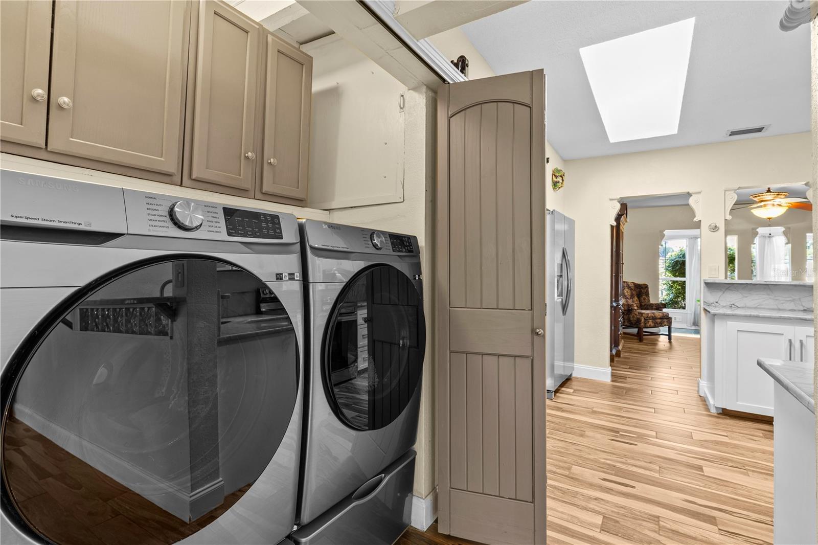 Image 13 of 30 For 546 Orangewood Drive