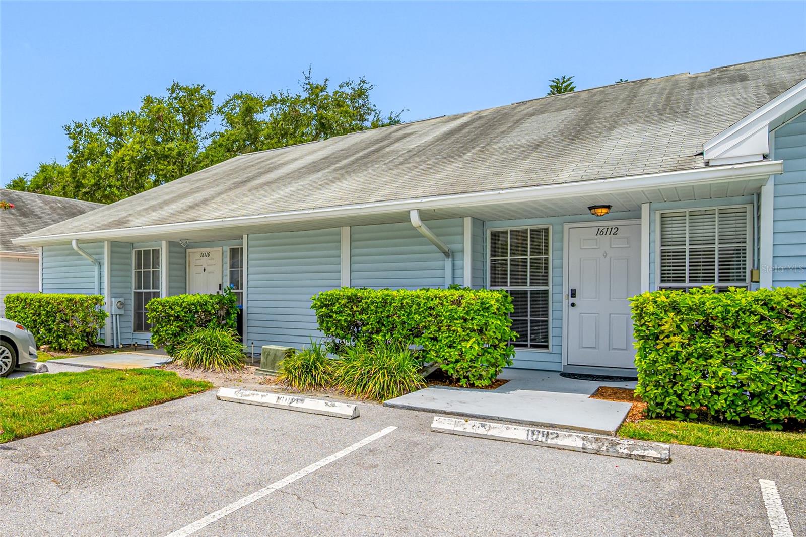 Image 2 of 37 For 16112 Rambling Vine Dr E