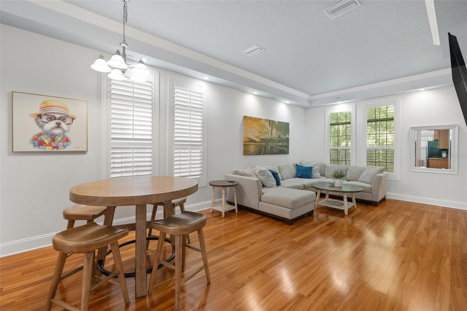 Image 5 of 31 For 2211 Soho Bay Court