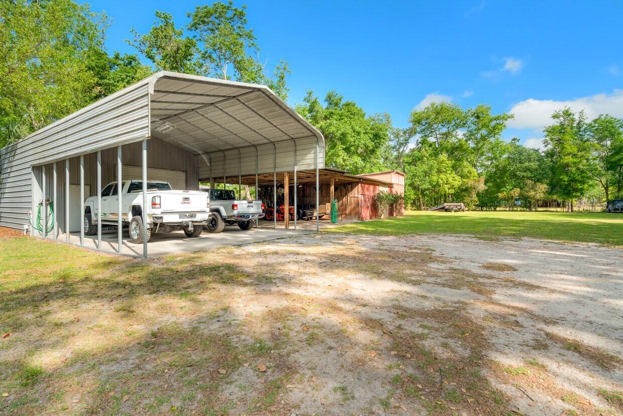 Listing photo id 36 for 4045 Allen Rd