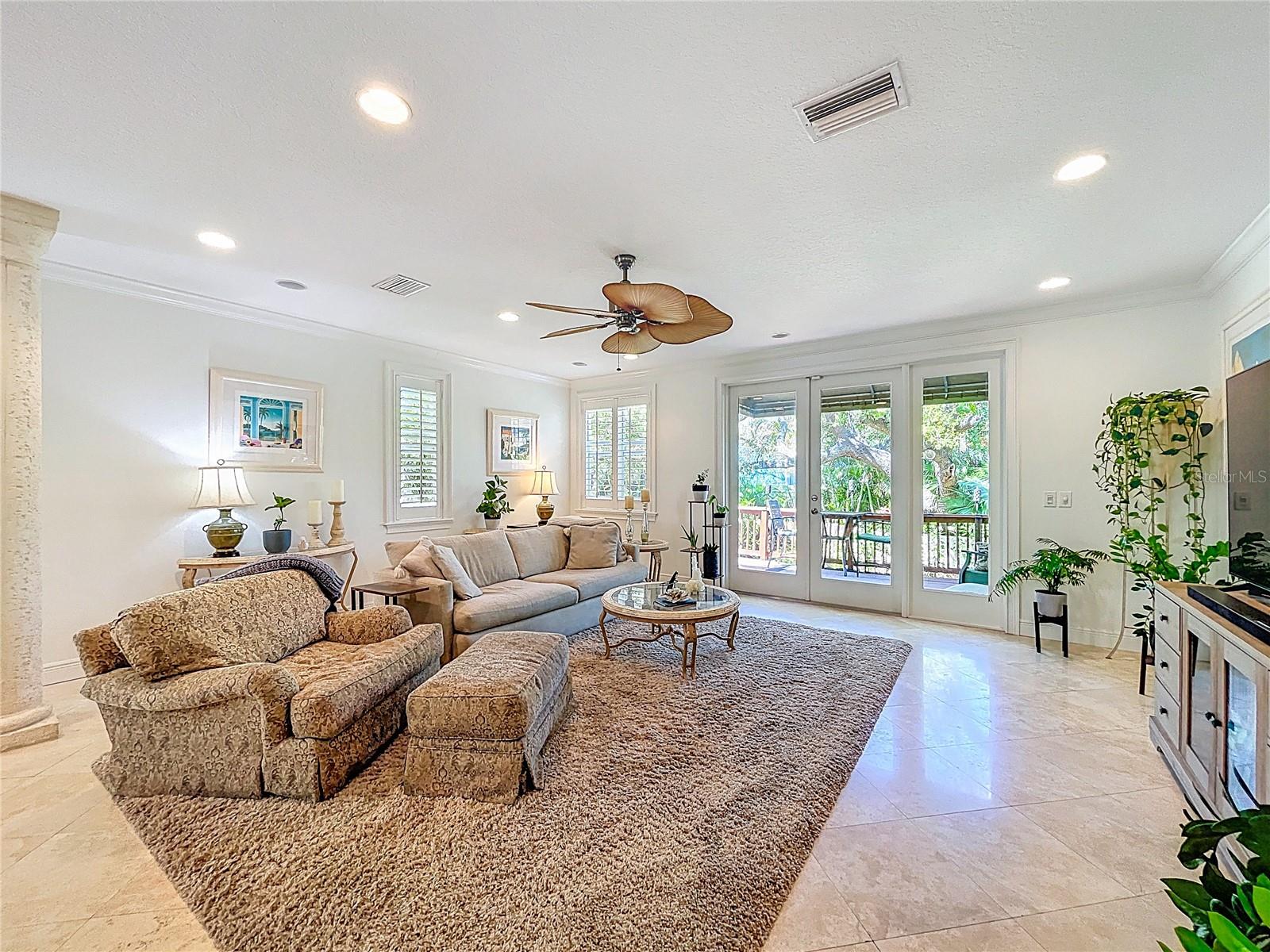 Image 10 of 30 For 4847 Flamingo Road 5
