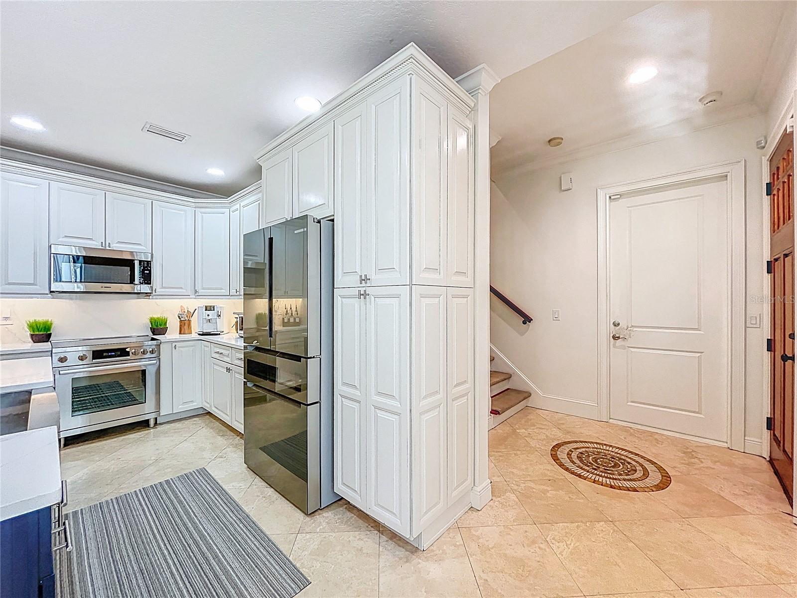 Image 9 of 30 For 4847 Flamingo Road 5