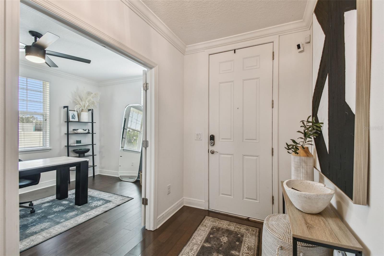 Image 4 of 27 For 115 Arrawana Avenue 1