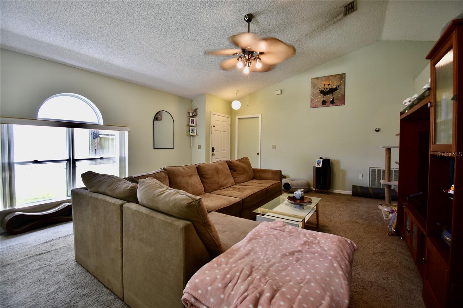 Image 9 of 16 For 10507 Opus Drive
