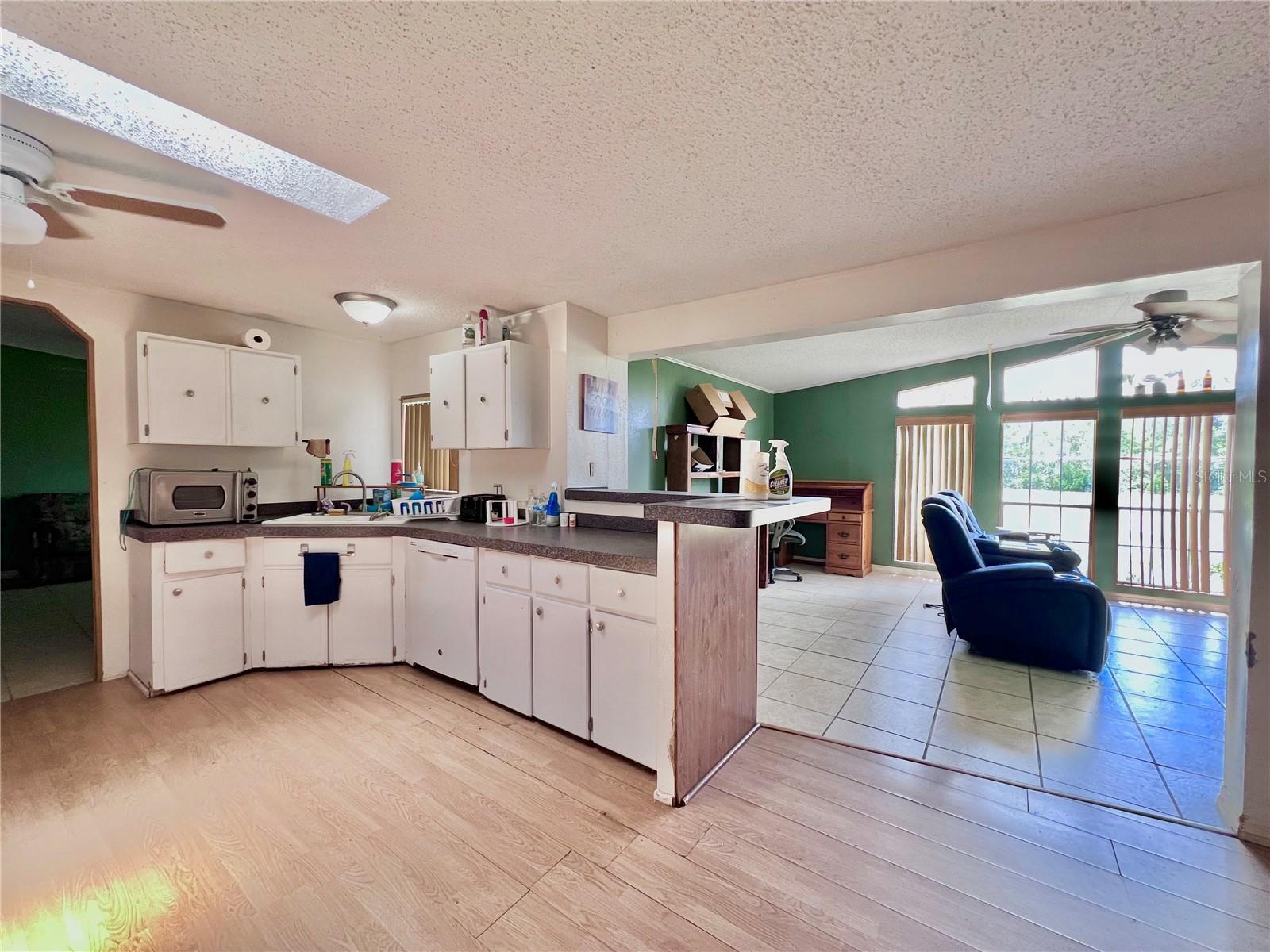 Image 4 of 27 For 12461 Adams Street
