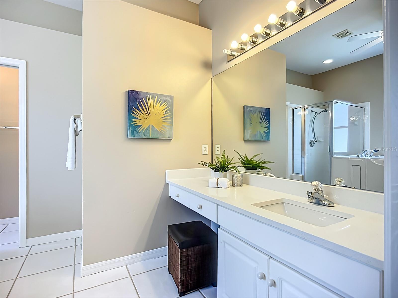 Image 20 of 40 For 9803 Ocasta Street