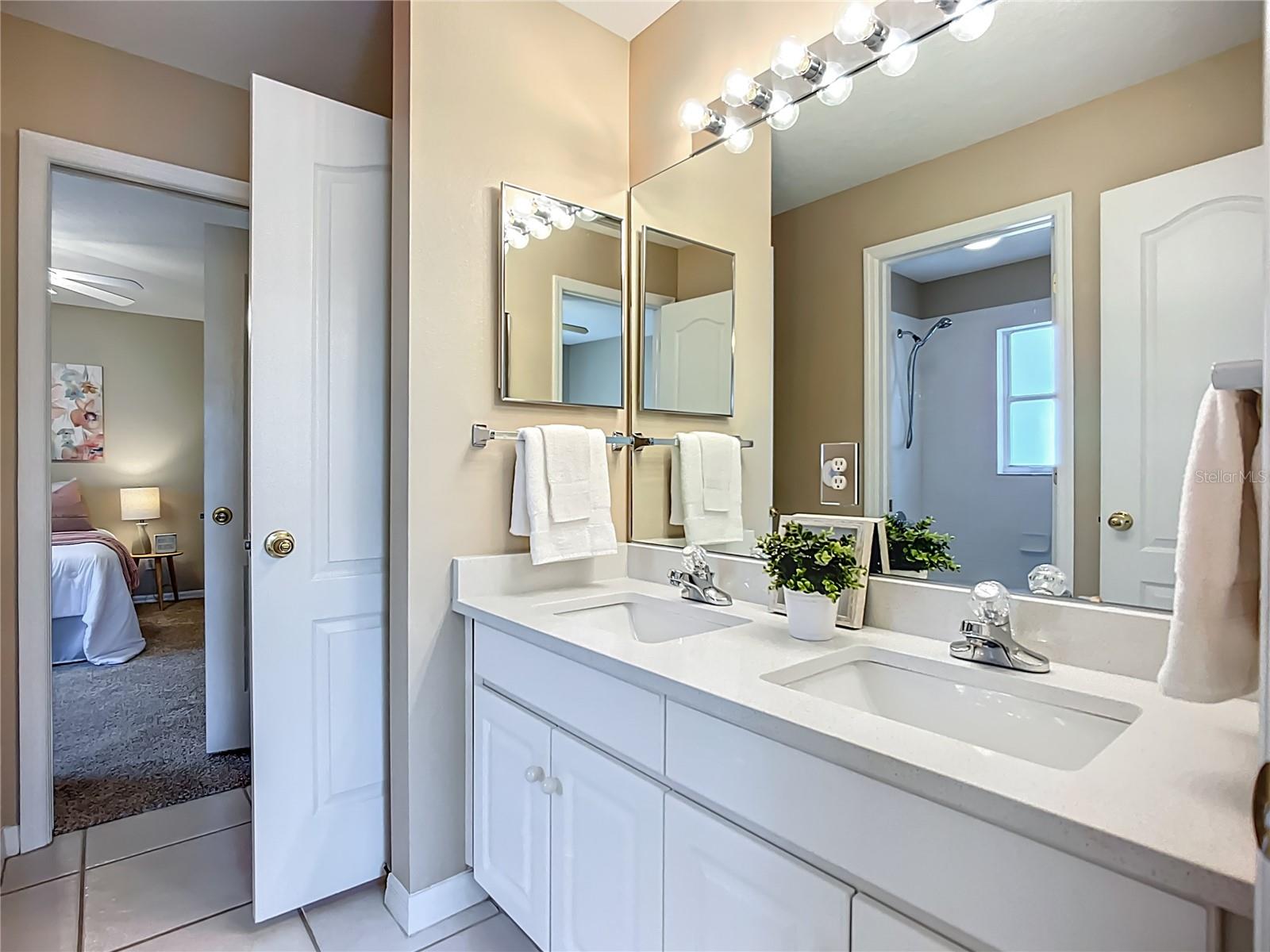 Image 27 of 40 For 9803 Ocasta Street