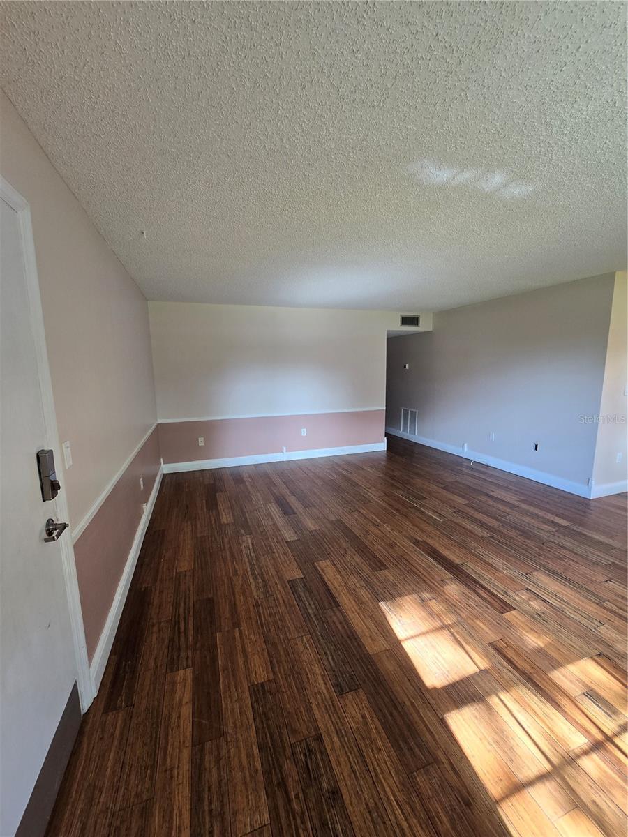 Image 2 of 12 For 1701 Belleair Forest Drive B