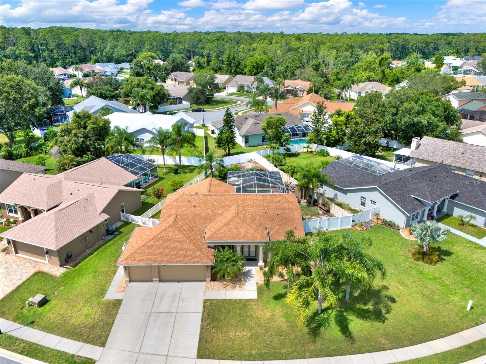 Image 38 of 40 For 7858 Roundelay Drive
