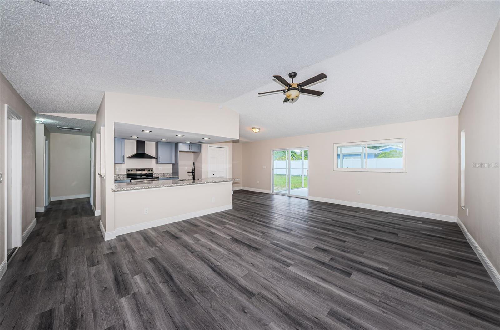 Image 10 of 43 For 10809 65th Way N