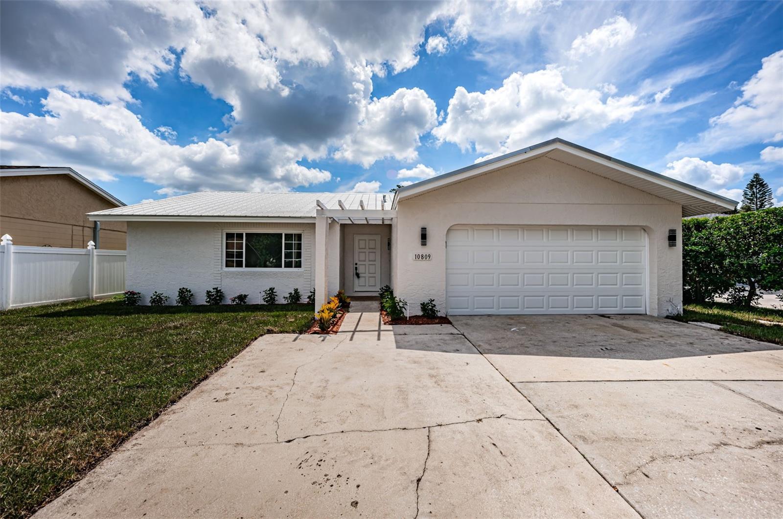 Image 2 of 43 For 10809 65th Way N