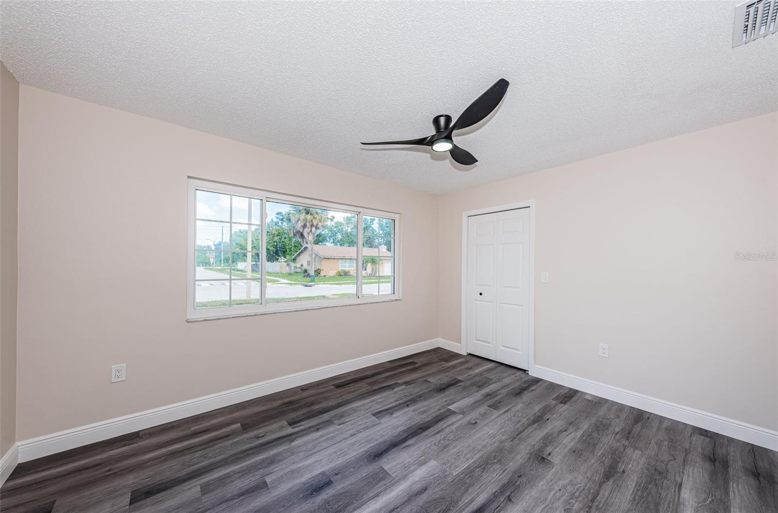 Image 29 of 43 For 10809 65th Way N