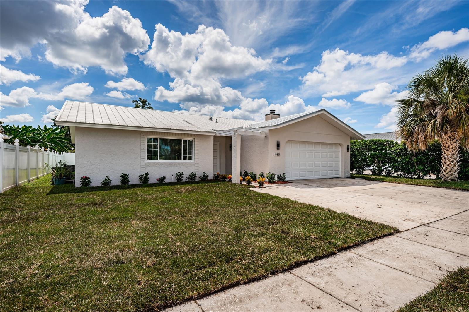 Image 3 of 43 For 10809 65th Way N