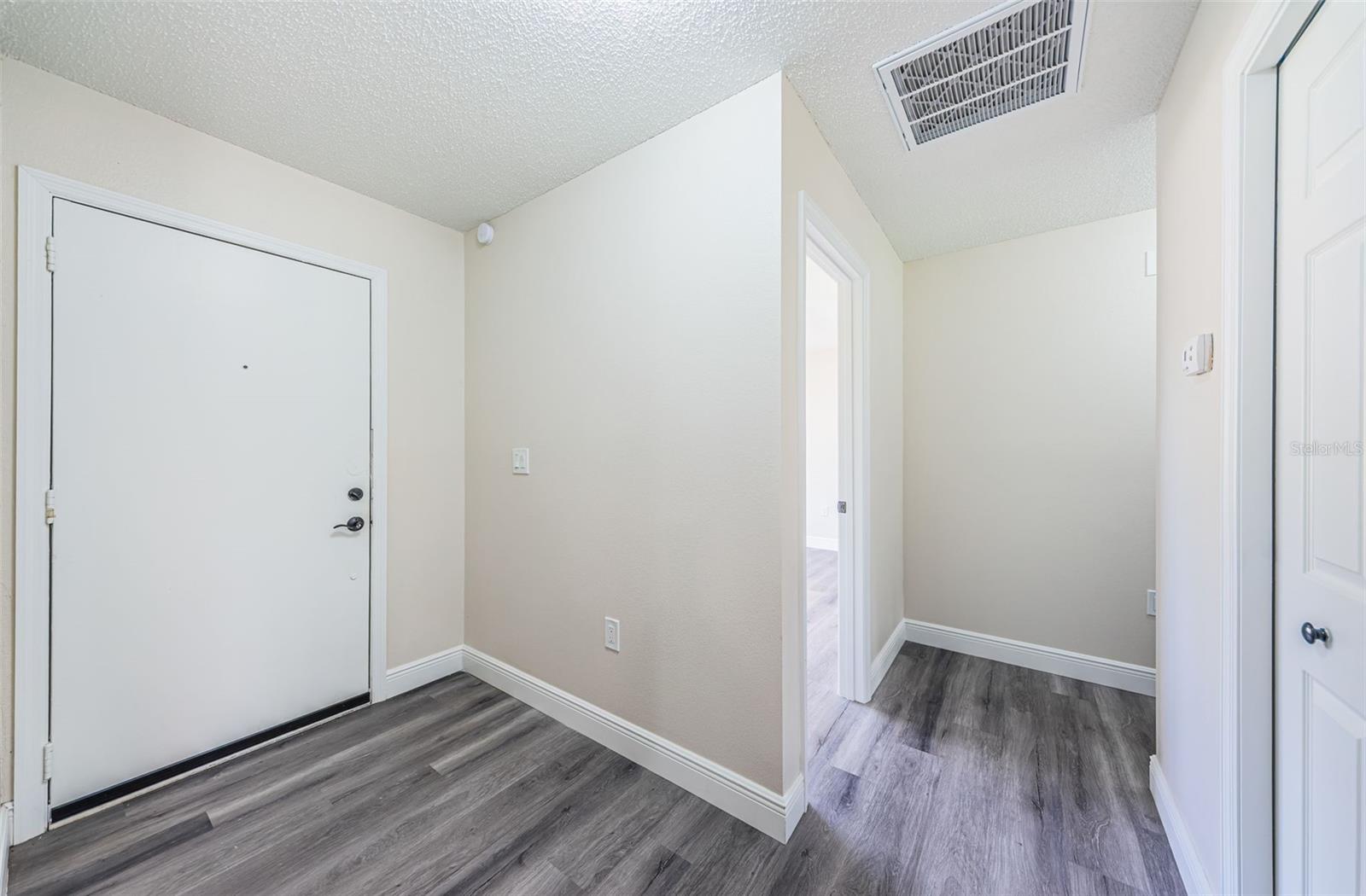 Image 7 of 43 For 10809 65th Way N