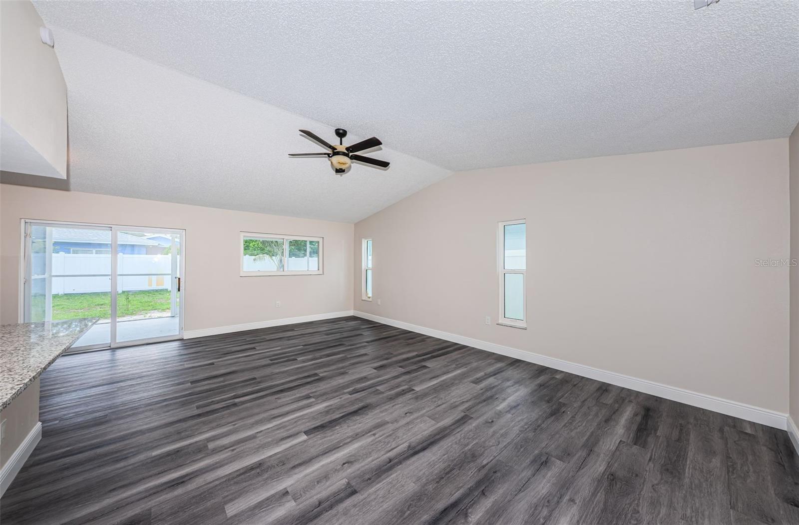 Image 9 of 43 For 10809 65th Way N