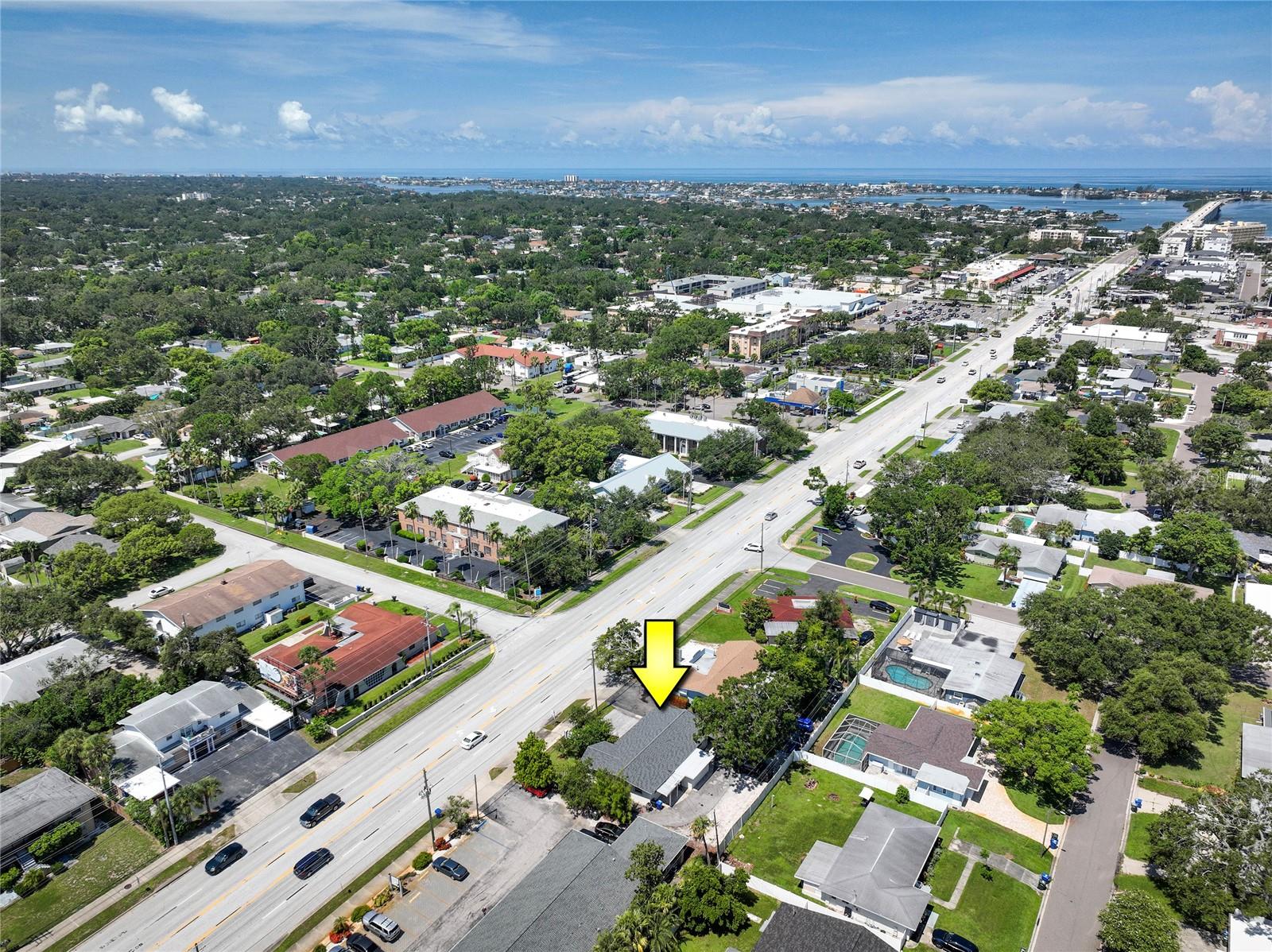 Image 36 of 39 For 2300 Bay Drive