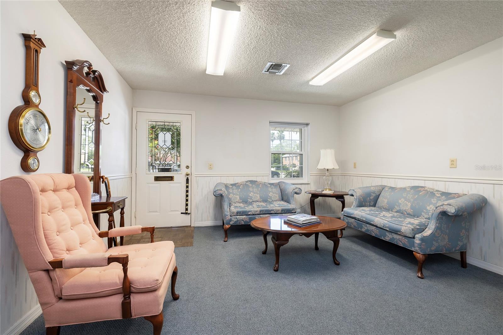 Image 4 of 39 For 2300 Bay Drive