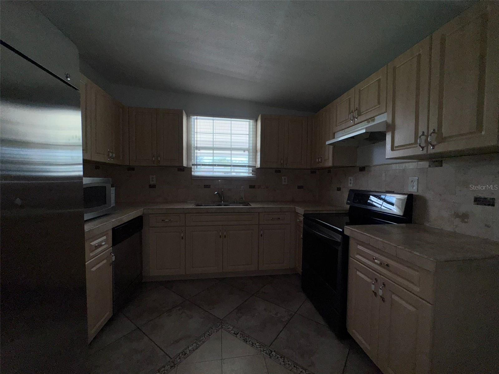 Image 7 of 29 For 6017 Blossom Avenue