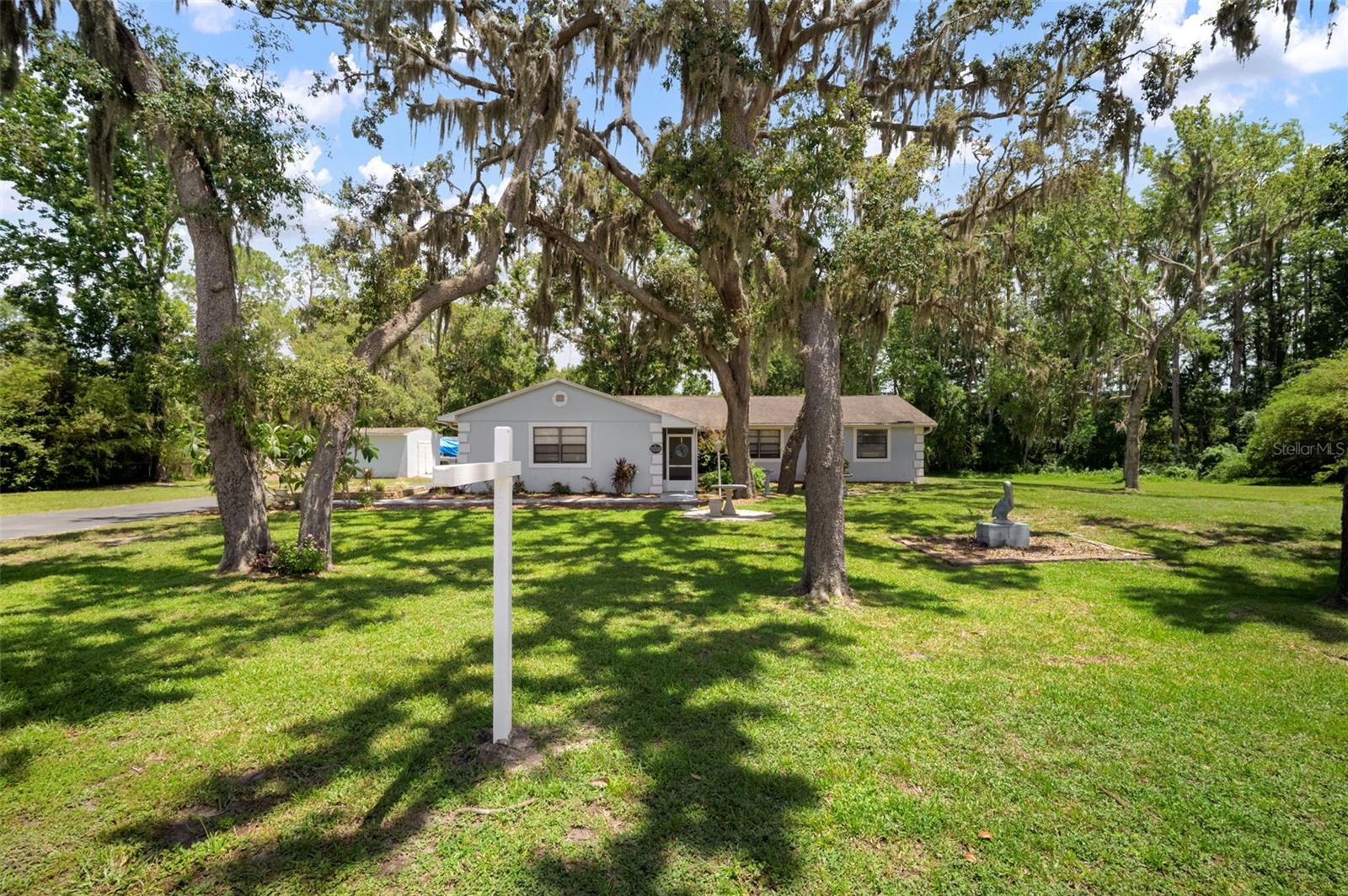 Listing photo id 30 for 13020 Sugar Creek Boulevard