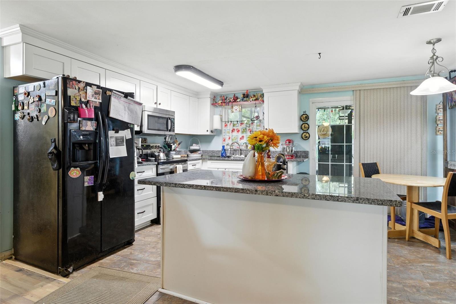 Listing photo id 8 for 4244 Ryals Road