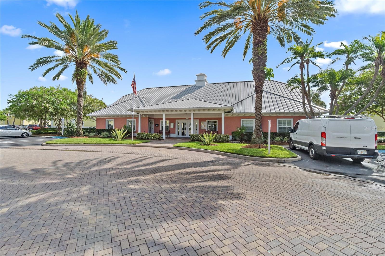 Image 25 of 32 For 165 Pompano Dr Se