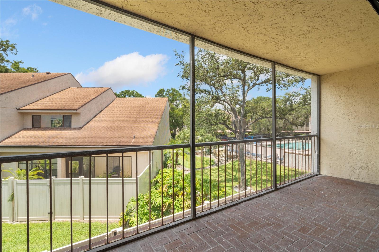 Image 11 of 54 For 5119 Puritan Circle 1125