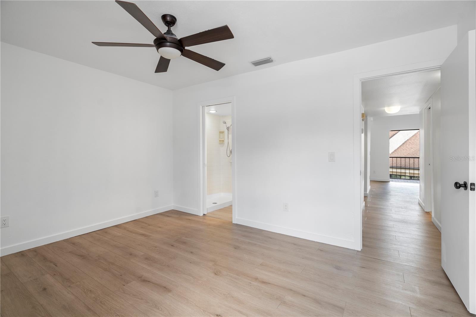 Image 33 of 54 For 5119 Puritan Circle 1125