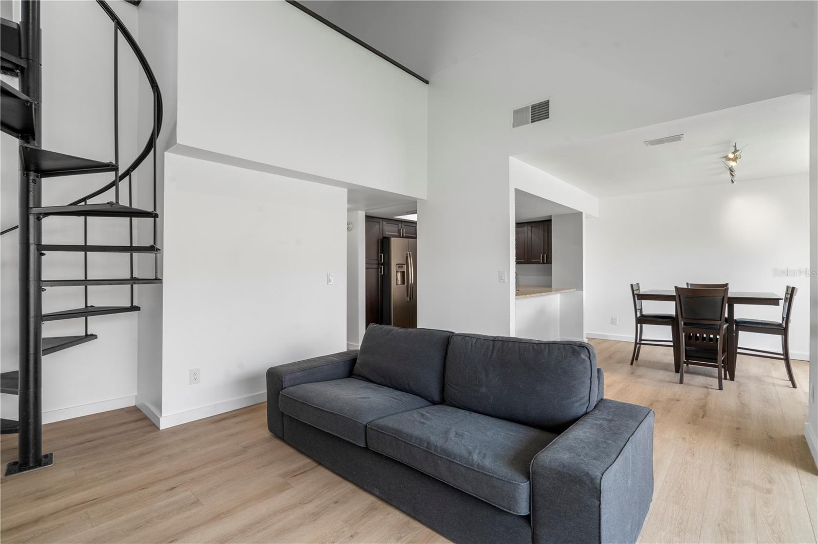 Image 8 of 54 For 5119 Puritan Circle 1125