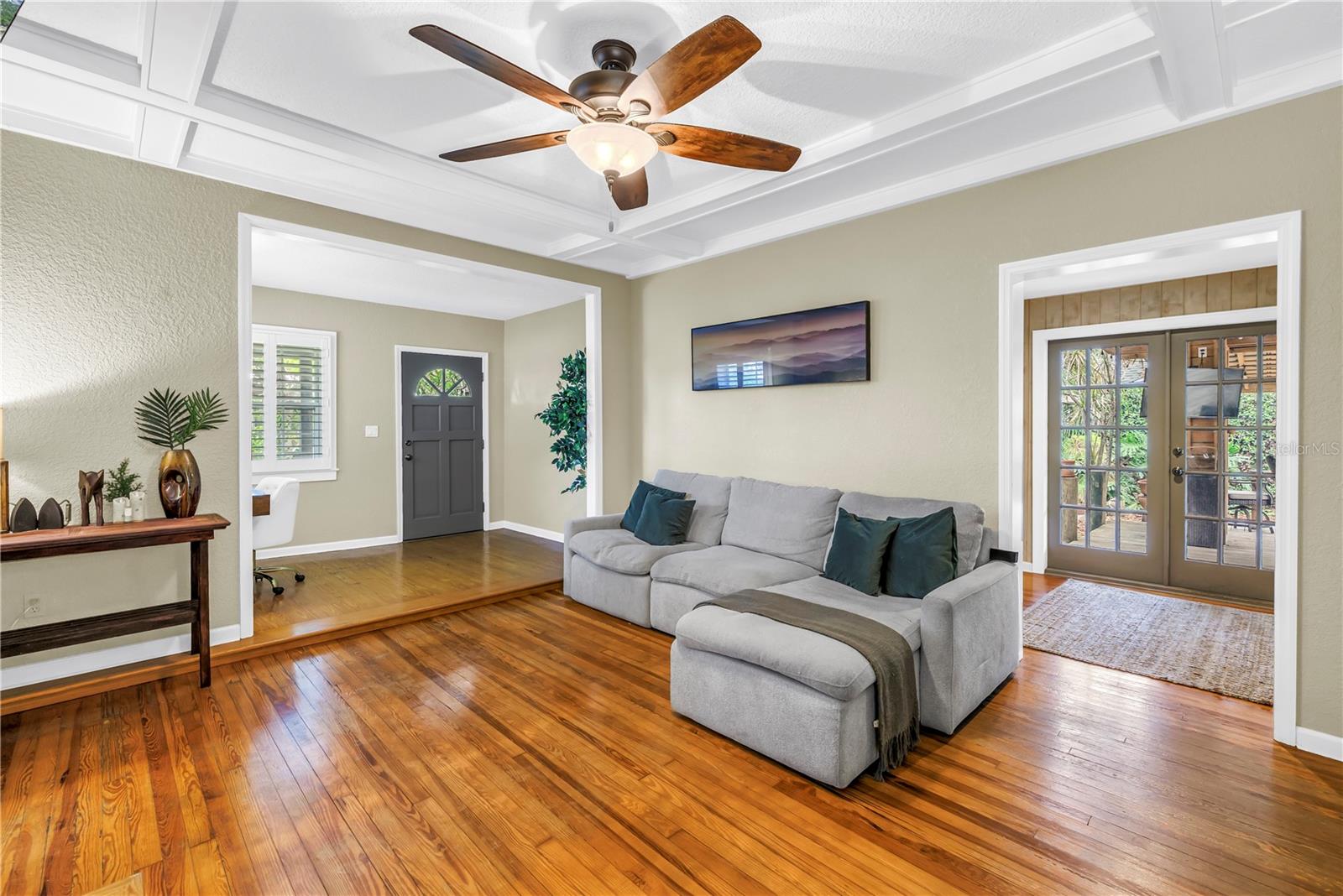 Image 11 of 58 For 934 21st Avenue N