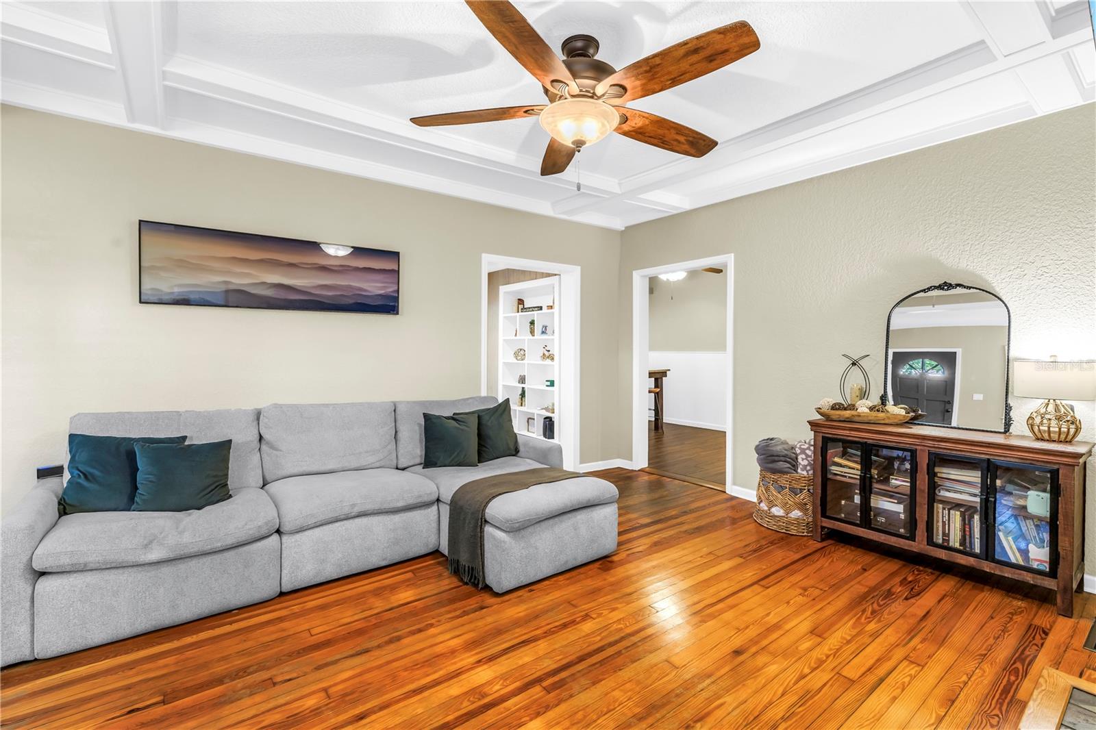 Image 12 of 58 For 934 21st Avenue N