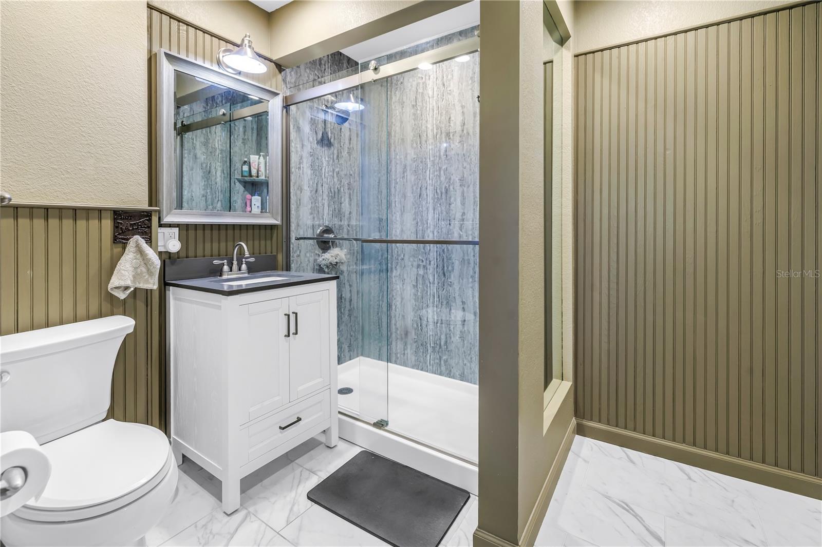 Image 21 of 58 For 934 21st Avenue N
