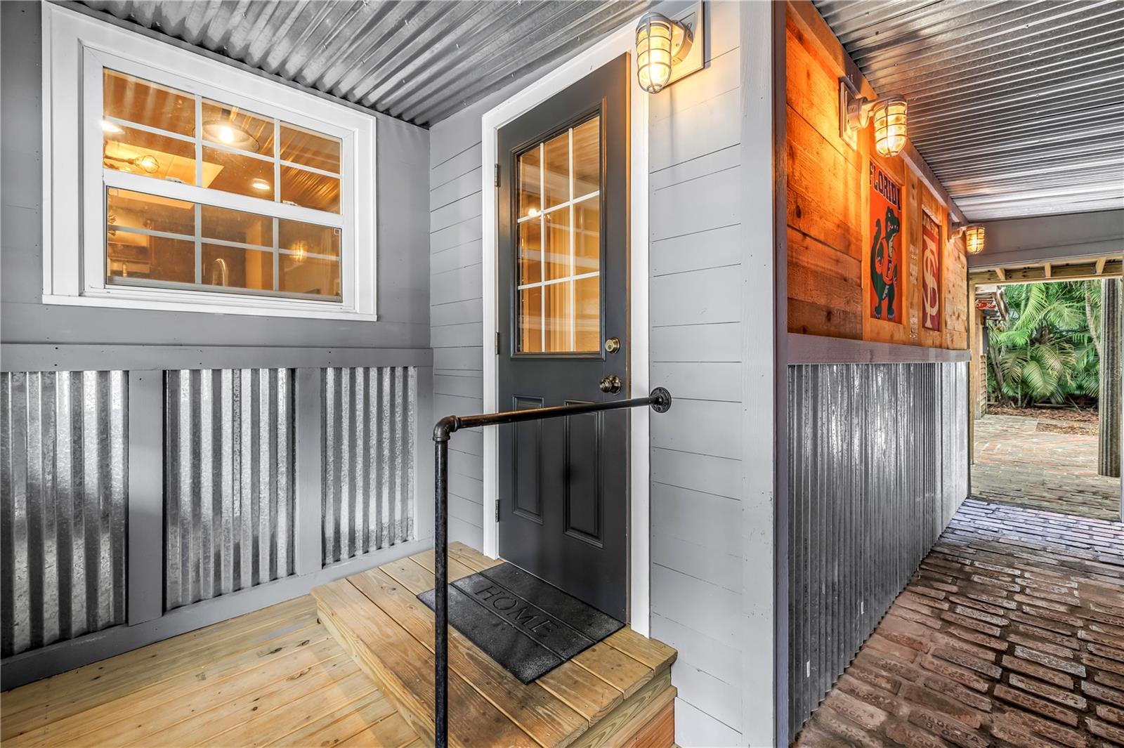 Image 46 of 58 For 934 21st Avenue N