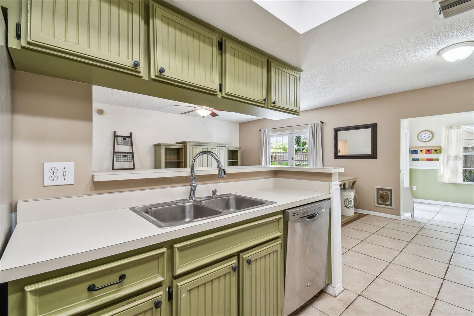 Image 19 of 56 For 9710 Cypress Pond Avenue