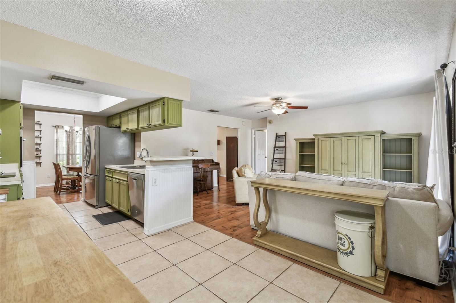 Image 21 of 56 For 9710 Cypress Pond Avenue
