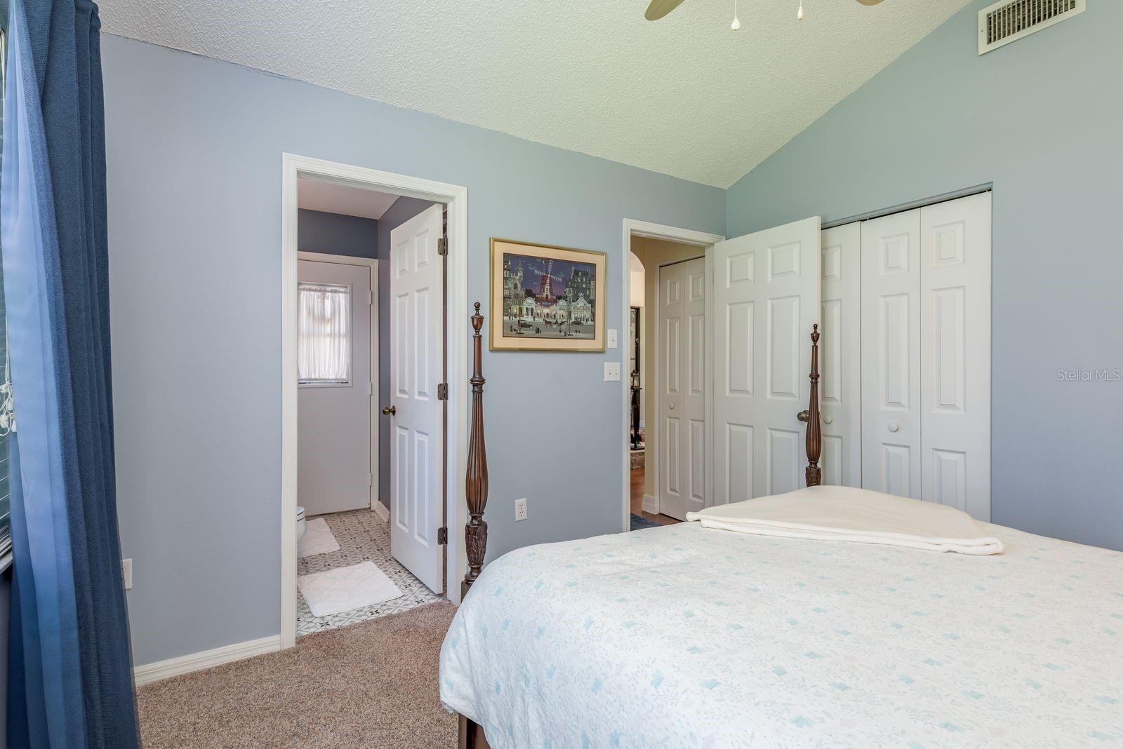 Image 31 of 43 For 1843 Barn Owl Way